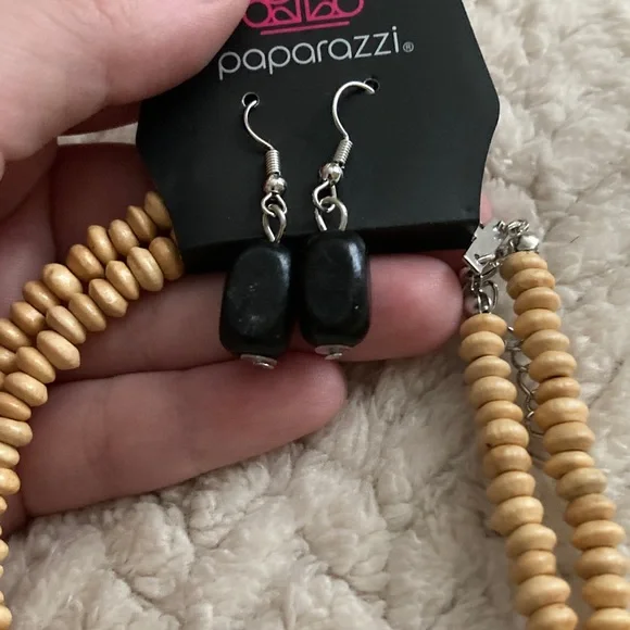 🧡🧡Paparazzi Tan and Black Beaded Necklace/Earrings set🧡🧡 - Picture 2 of 3
